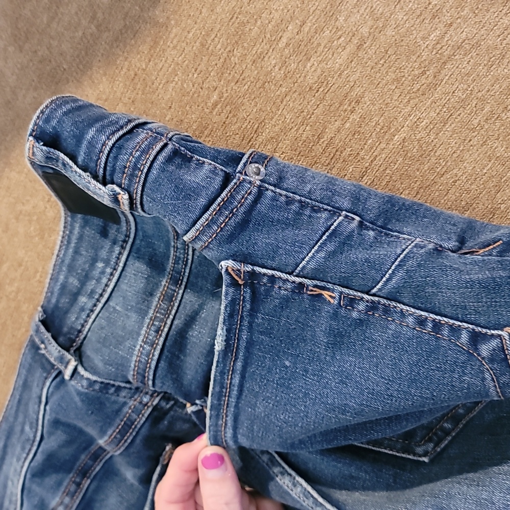 Express Booty lifting Jeans - Picture 13 of 16